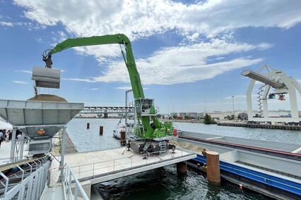 Csm-Sennebogen-840-E-Port-Handling-6-Individuell-C4a9def72b